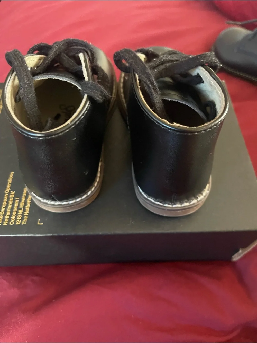FootMates Black Kids Lace-ups with Brown Trim - Picture 3 of 7